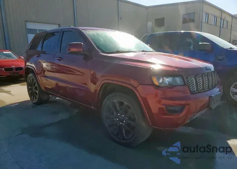 2017 Jeep Grand Cherokee Laredo z USA, uszkodzony, nr VIN 1C4RJFAG6HC872552